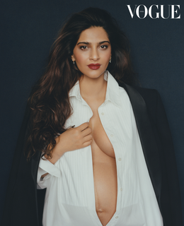 Vogue India - Ben Weller - Sonam Kapoor Vogue India - Ben Weller - Sonam Kapoor
