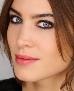 A Classic Case of Winter Face with Alexa Chung