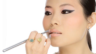 Dramatic, Graphic Liner Look For All Eye Shapes - Editorial / Magazine Makeup Dramatic, Graphic Liner Look For All Eye Shapes - Editorial / Magazine Makeup