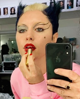 Pistol - Velvet Jazz - Iris Law