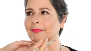 Simple Evening Makeup Look for Mature Women Simple Evening Makeup Look for Mature Women