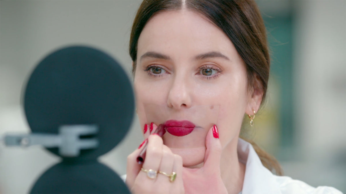 Making Lipstick Using a 1920’s Recipe Lisa Eldridge
