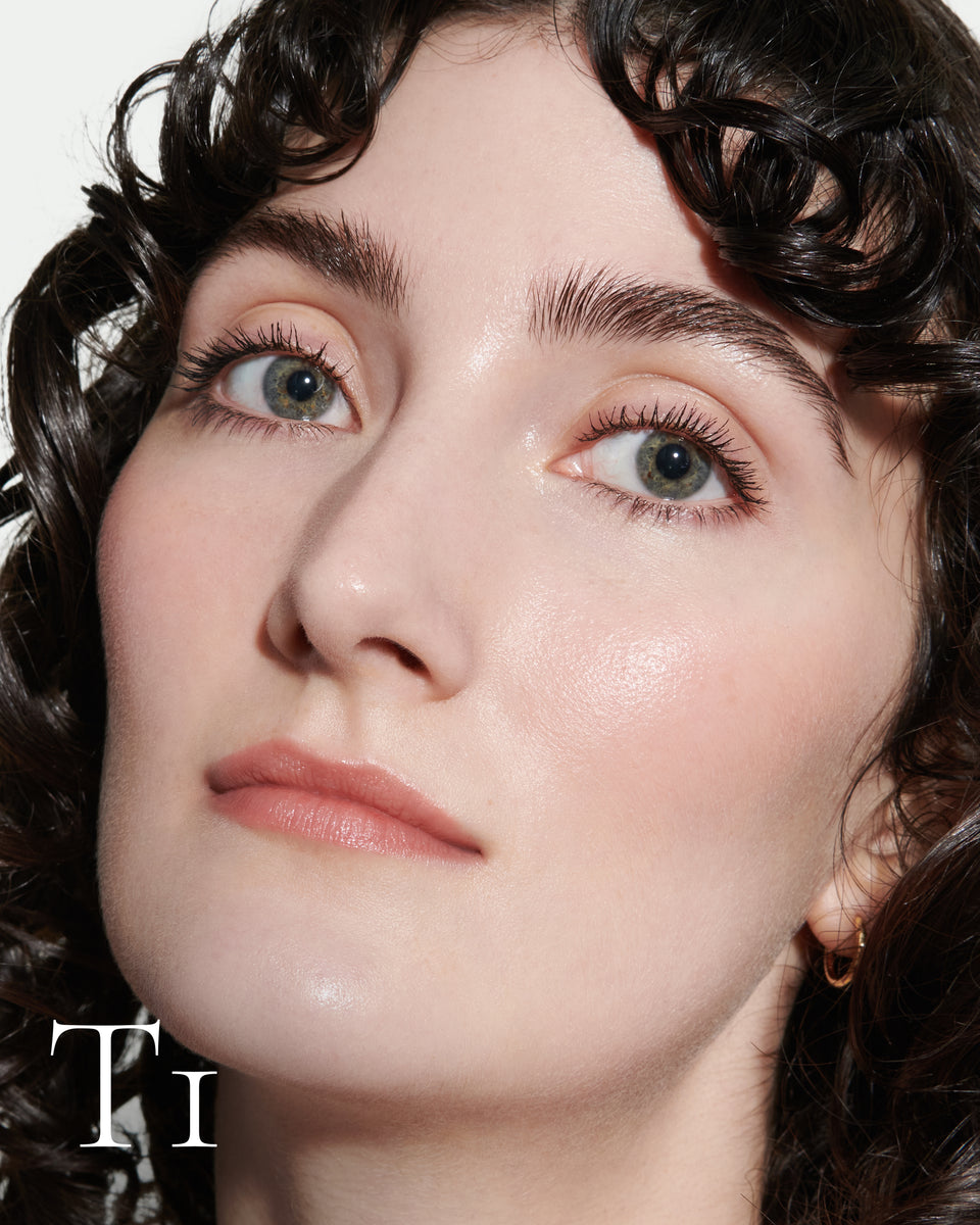 Enhancing Skin Tint T1 Plumped Refreshed Lisa Eldridge