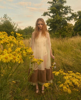 Sarah Grace Wallerstedt - Bazaar - Emma Summerton
