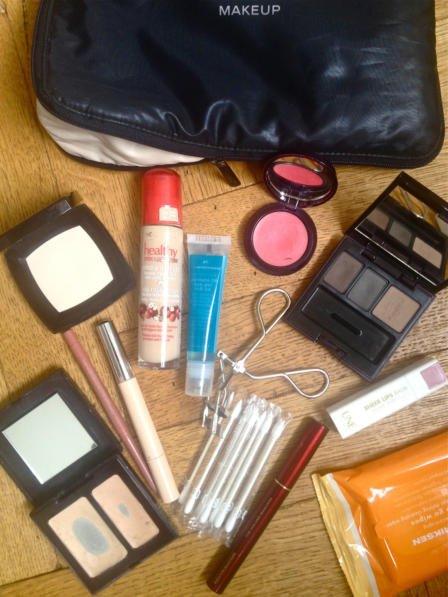 Whats in my personal make-up bag (this week)