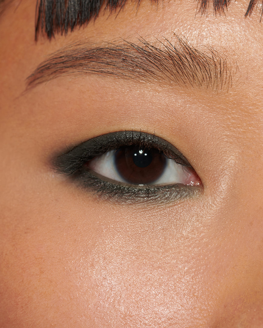 Cinder Smoke (Seamless Glide Eye Pencil)