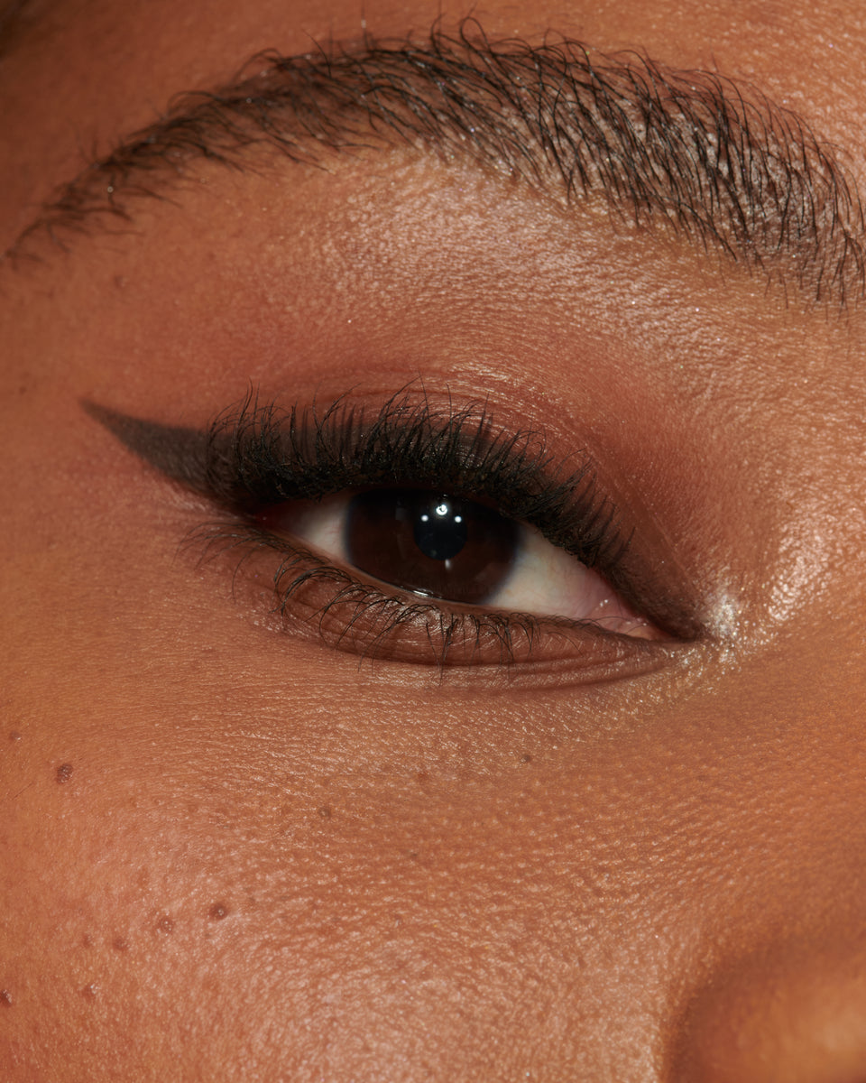 Seamless Glide Eye Pencil in Ground Coffee | Lisa Eldridge Beauty