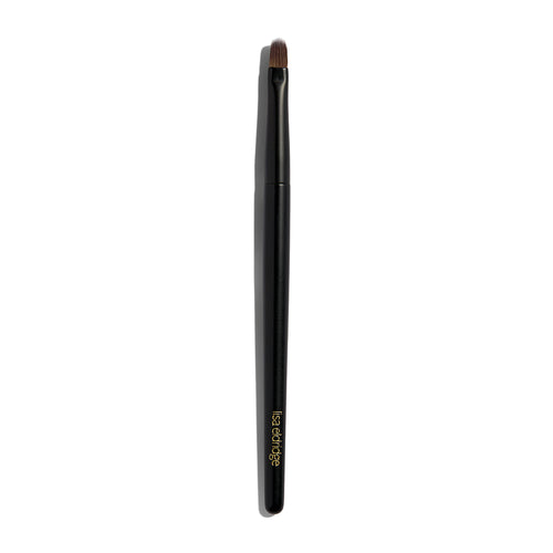 Image showing No. 20 Lip Brush (Seamless Blend Brush) on model