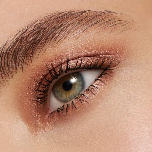 Image showing Anjelica (Liquid Lurex Eyeshadow) on model