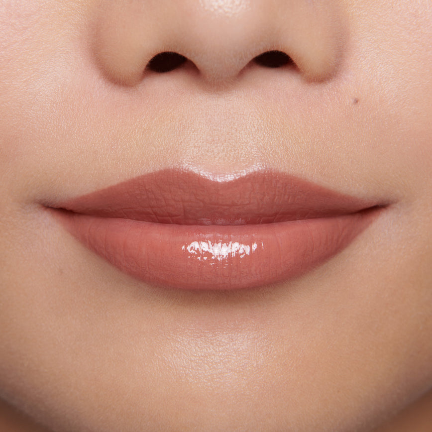 Affair (Gloss Embrace Lip Gloss)