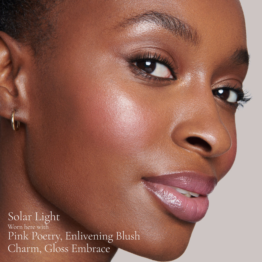 Lisa Eldridge Elevated Glow Highlighter in Shade Solar Light Pictured on Model