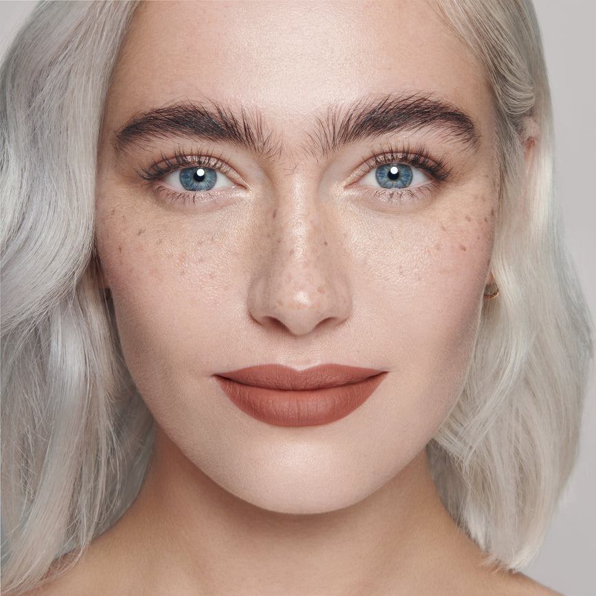 Velvet Affair (True Velvet Lip Colour)