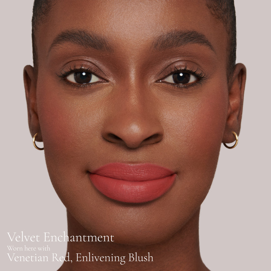 Velvet Enchantment (True Velvet Lip Colour)