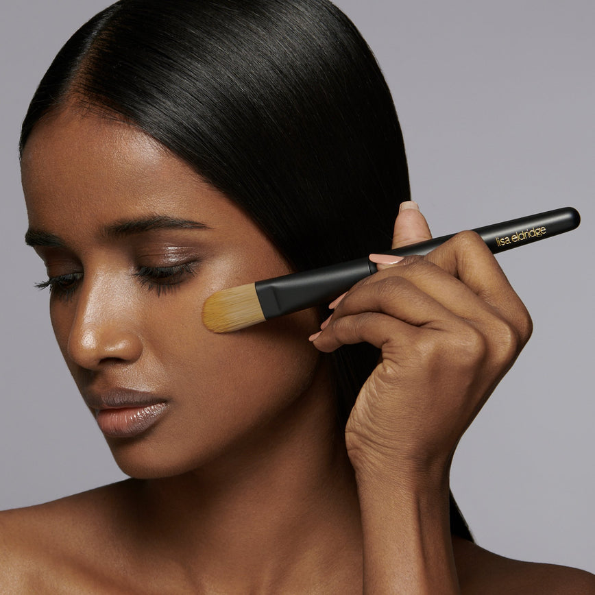 Lisa Eldridge Seamless Blend Brush No 1 Pictured Being Used On Model