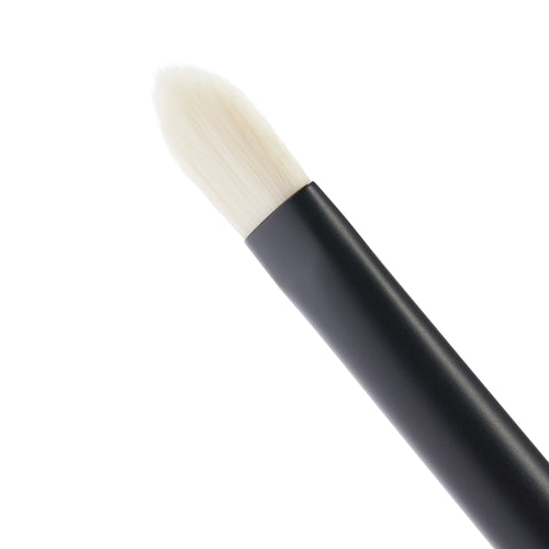 Image showing No. 7 (Seamless Blend Brush) on model